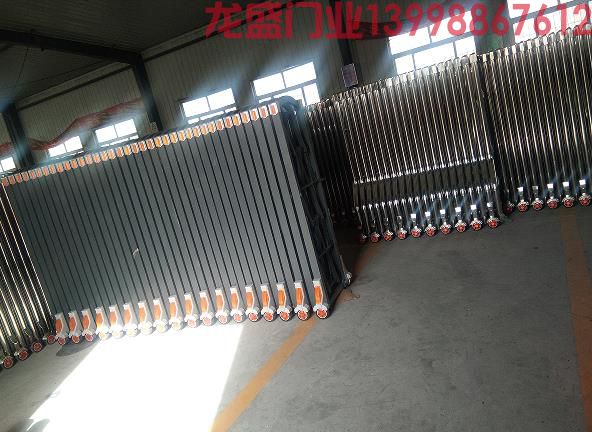 伸縮門廠區(qū)圖片六
